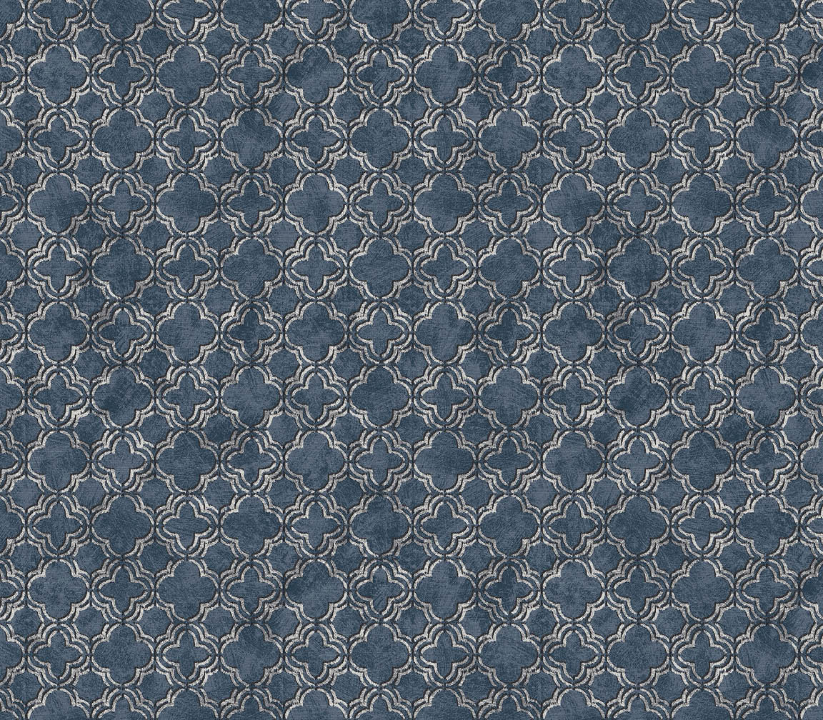 Blue and silver light reflective quatrefoil wallpaper