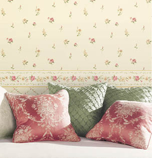 Living room with light yellow and red floral wallpaper and border
